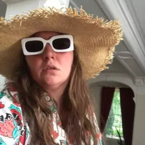 Lena Dunham profile picture
